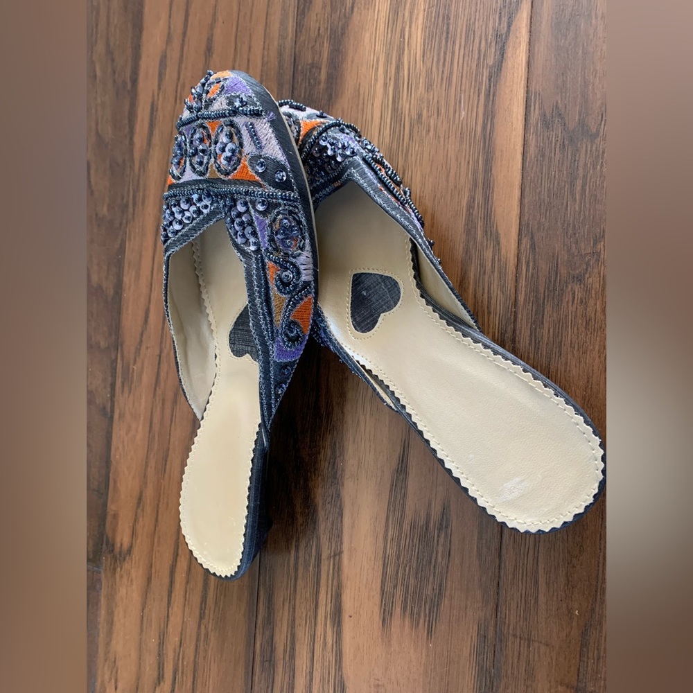 Slip-on Sandals - Picture 5 of 6